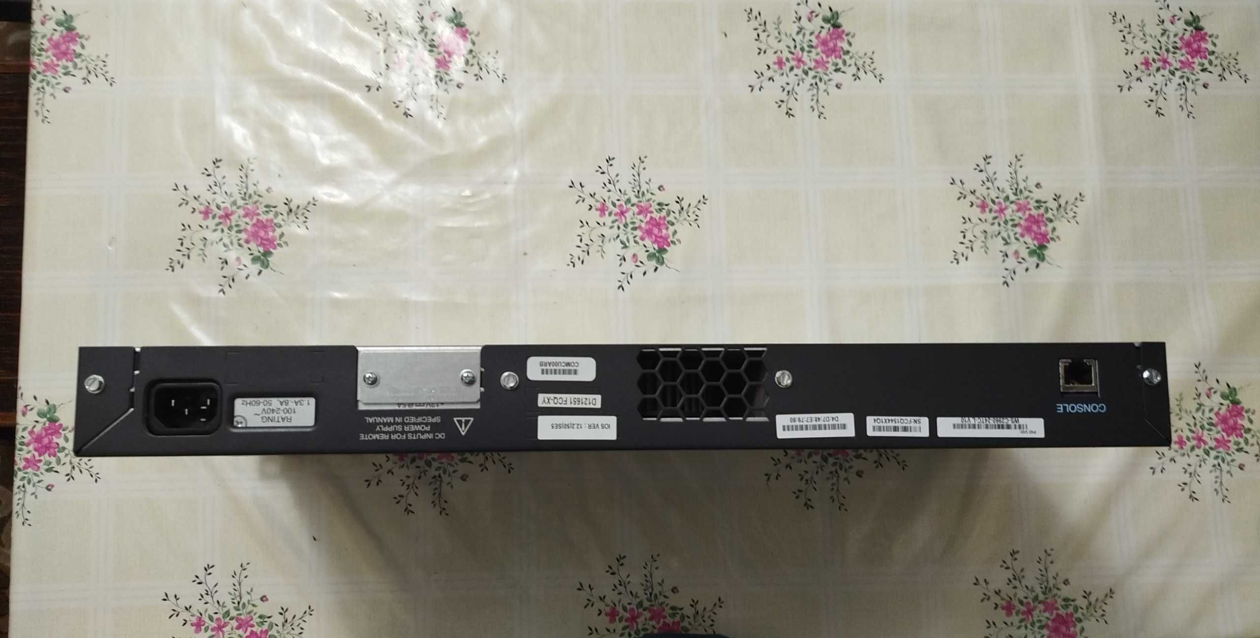 Коммутатор Cisco Catalyst WS-C2960-24TC-L