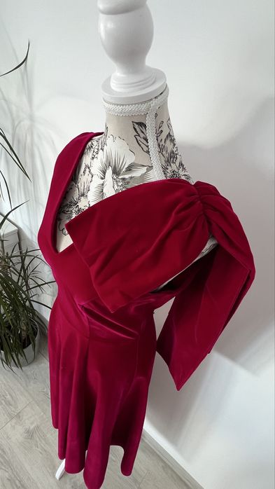 Rochie midi din catifea Poema