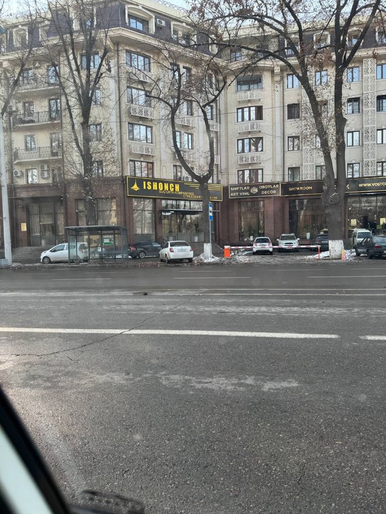 Сдается в аренду квартира своя. Адресс Амир темур проспект.