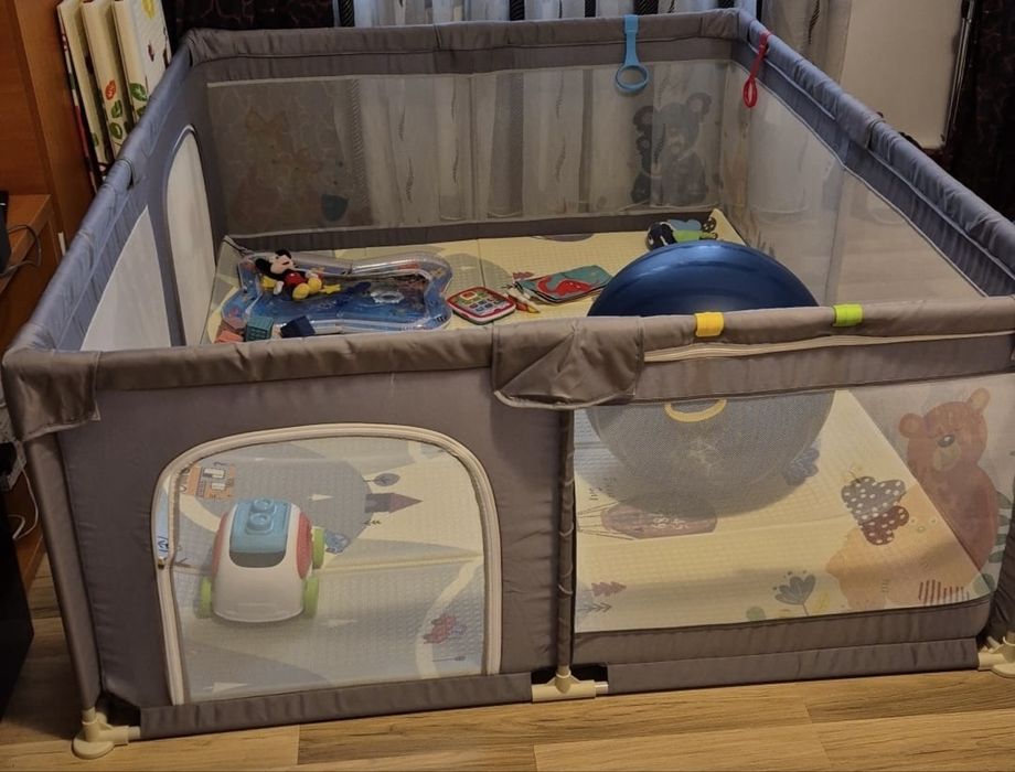 Țarc de ioacă pentru bebelusi