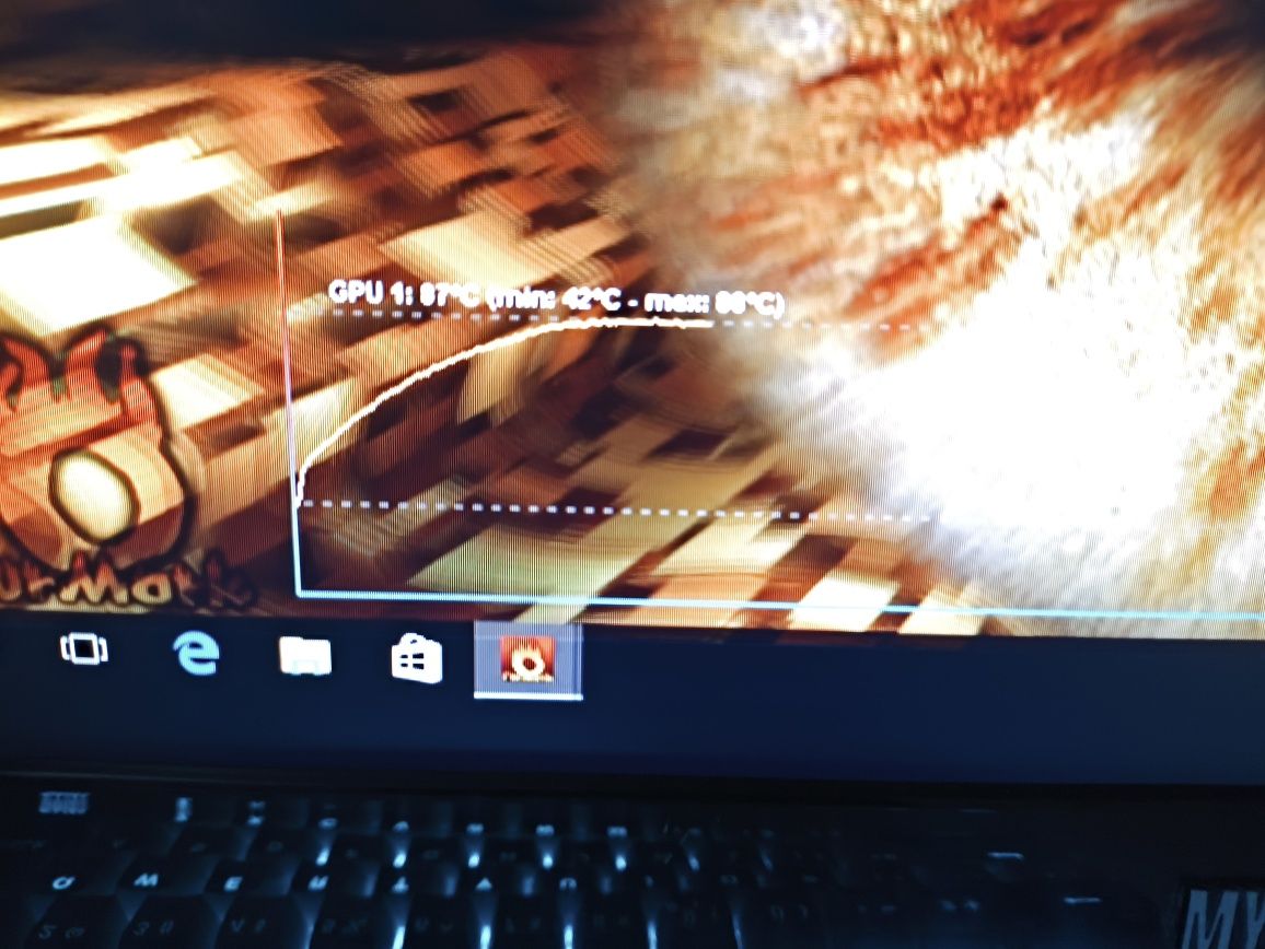 Видеокарта Radeon 5850 1Gb