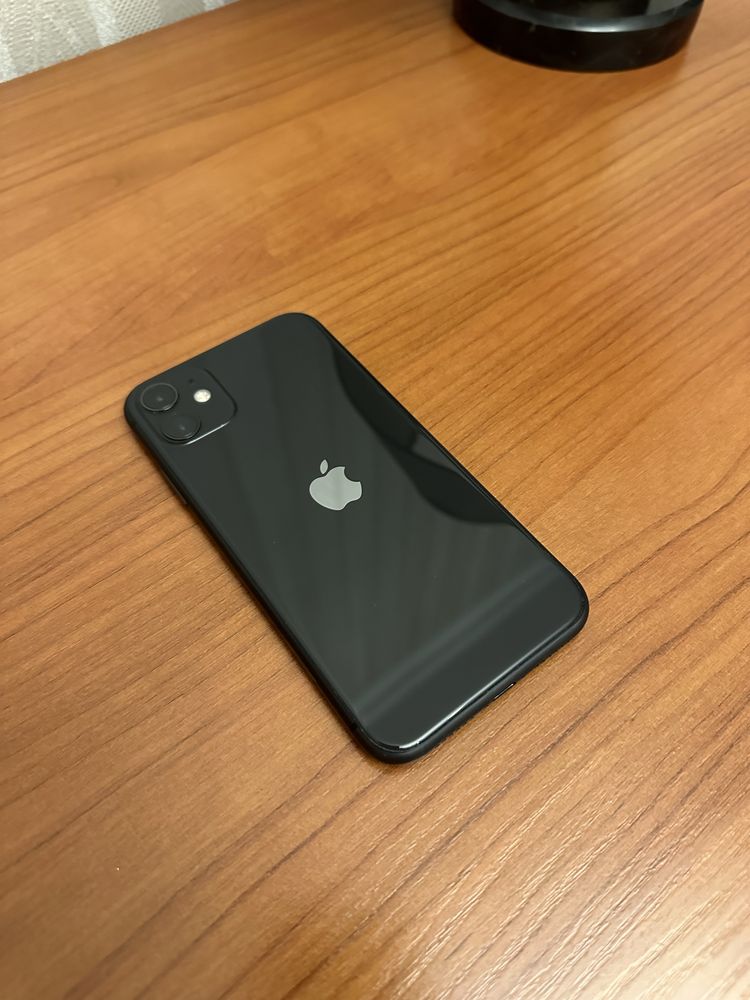 iPhone 11 64 гб (айфон 11) в идеальном состоянии.