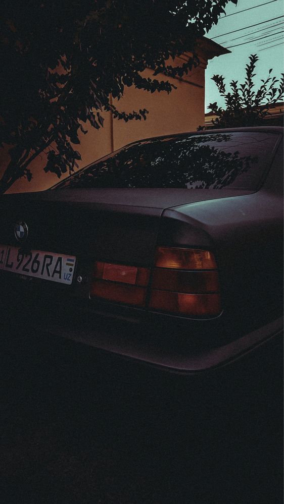 Срочно продам BMW E34