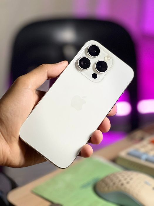 iPhone 15 PRO impecabil