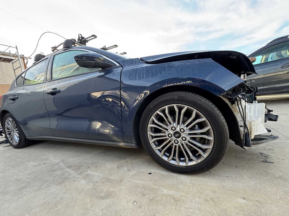 FORD FOCUS 4 1.0/125 CP, automata - lovită, motor și cutie funcționale