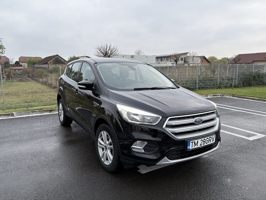Ford Kuga 1,5 EcoBoost, 57000 km originali