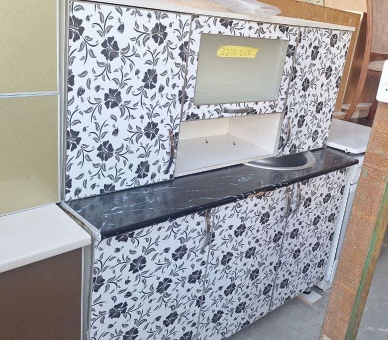 Срочно продам Кухонный гарнитур цены в описание