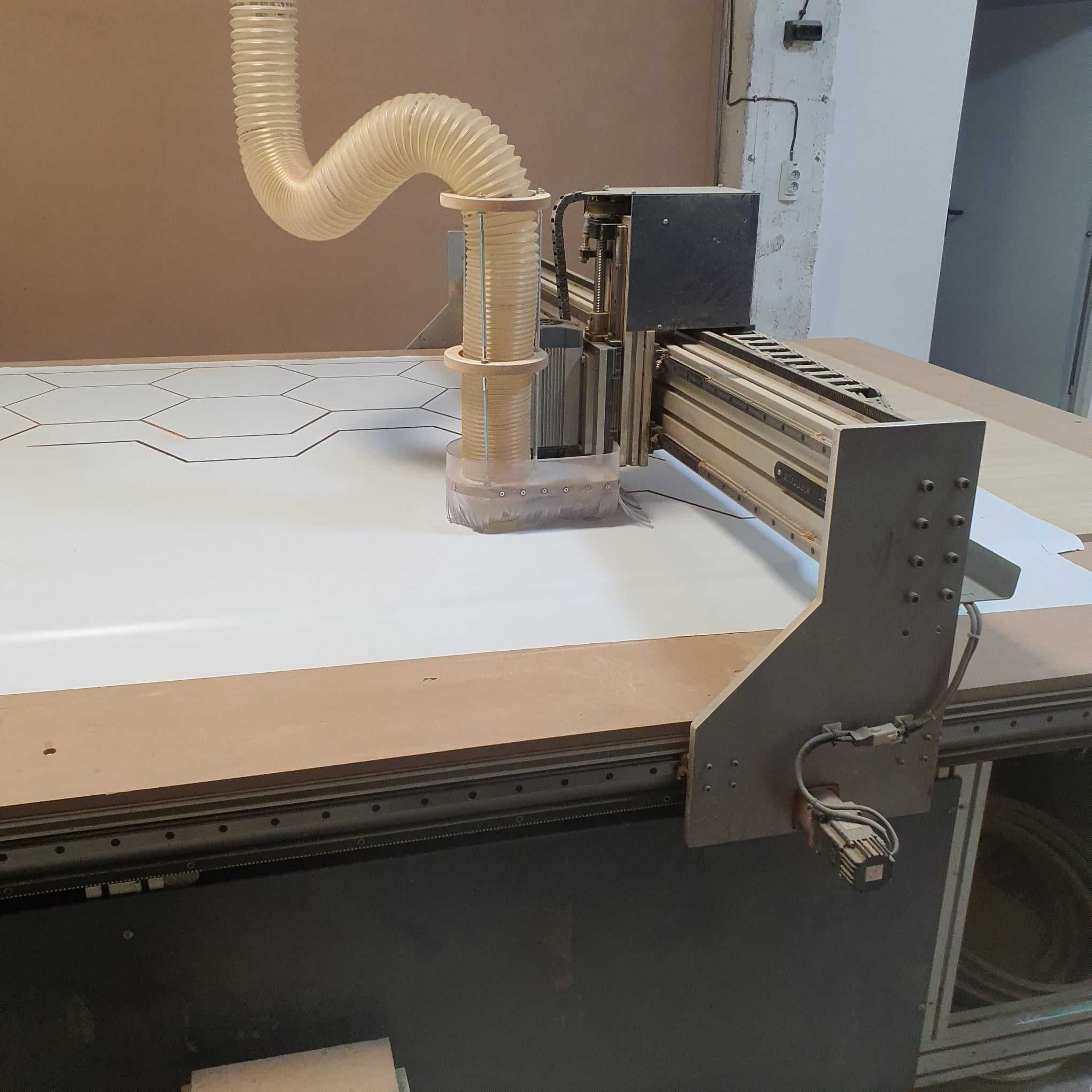 CNC Рутер 2100 /3500 и бор апарат ,