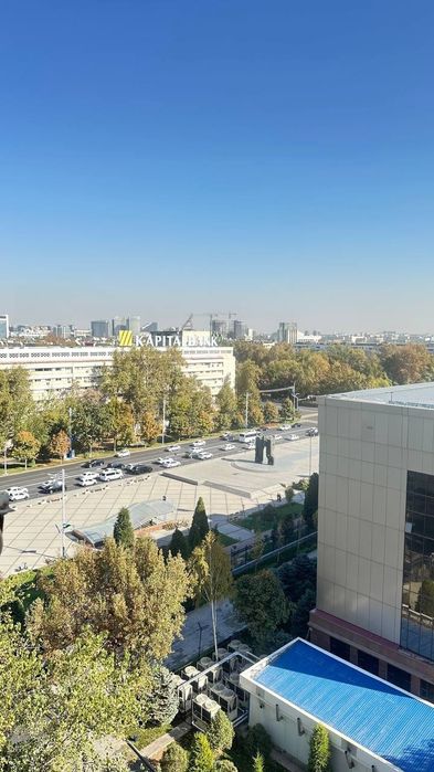 Квартира в Центре Интерпол, м. Космонавтов,  ЦУМ   Пл. 73кв