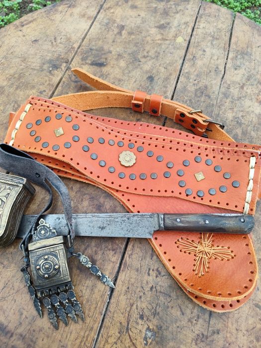 Силях,силяхлък!  Специално за подрастващи и  млади възрожденци