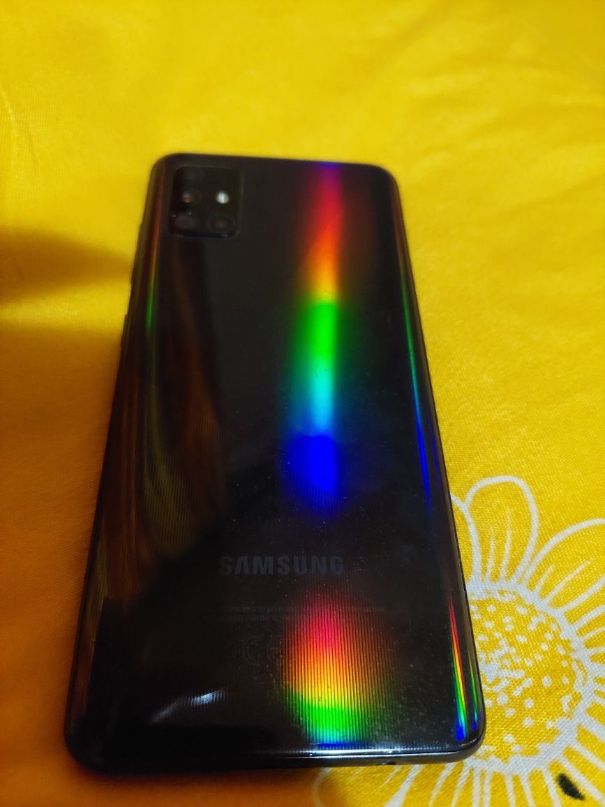 Vând Samsung Galaxy A51