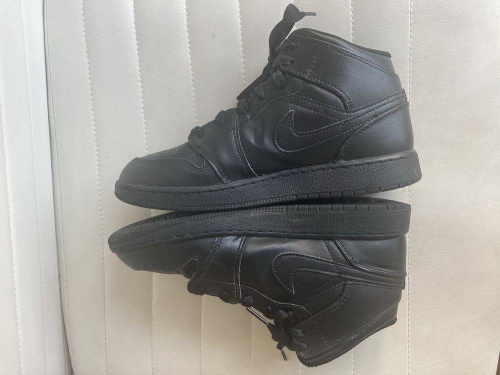 Nike маратонки Air Jordan 1 Mid