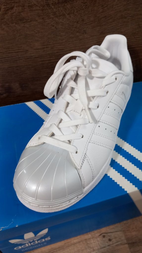 adidas superstar  36 и 2/3,