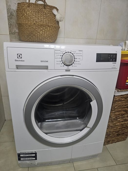 Uscator de rufe electrolux