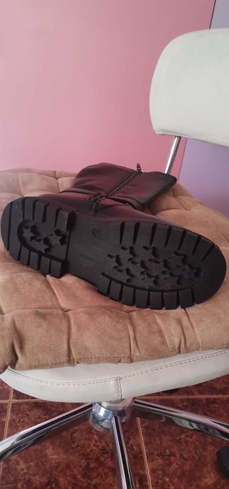 Детски черни ботушки