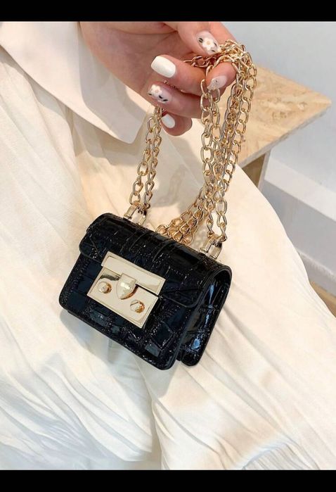 Мини дамска чанта