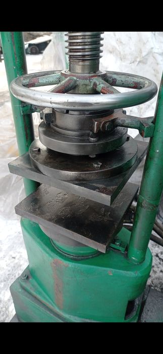 Пресс гидравлический усилия 10 тонн