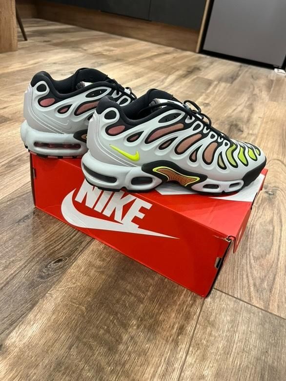 Намаление!!!  Оригинални Маратонки Nike Air Tn