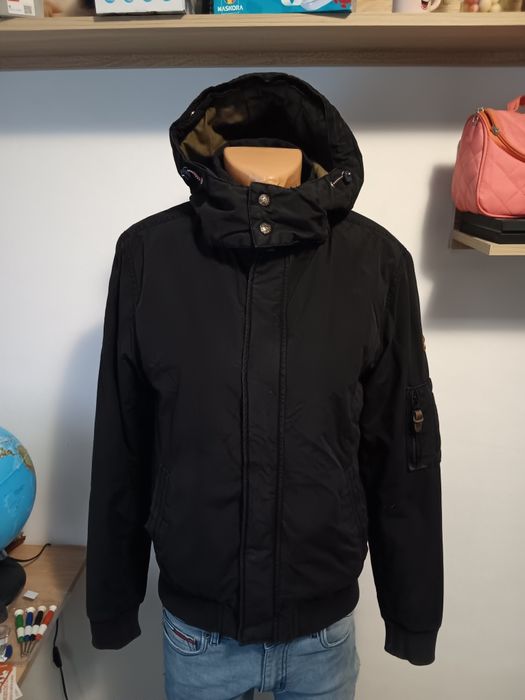 Geaca Tommy Hilfiger de dama,Marime M /L.