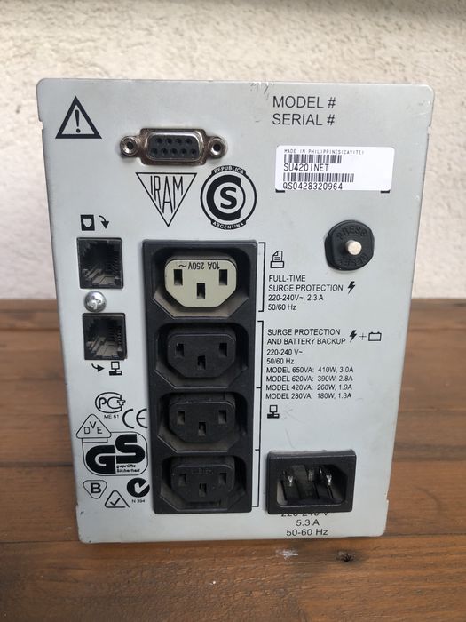 Sursa alimentare APC SMART UPS SU420 INET 230V