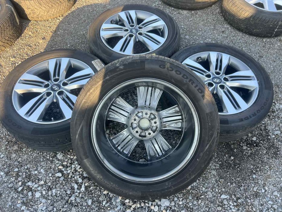 Оригинални джанни Хюндай 5/114.3 Hyndai IX35,Tucson 5x114.3

Употребяв