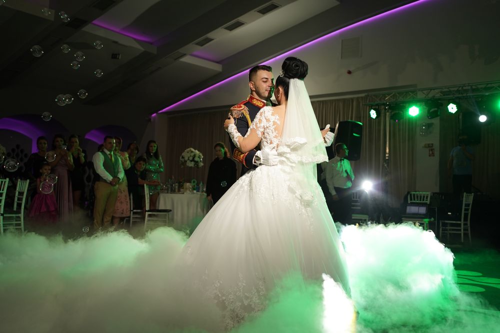 Rochie mireasa de vanzare