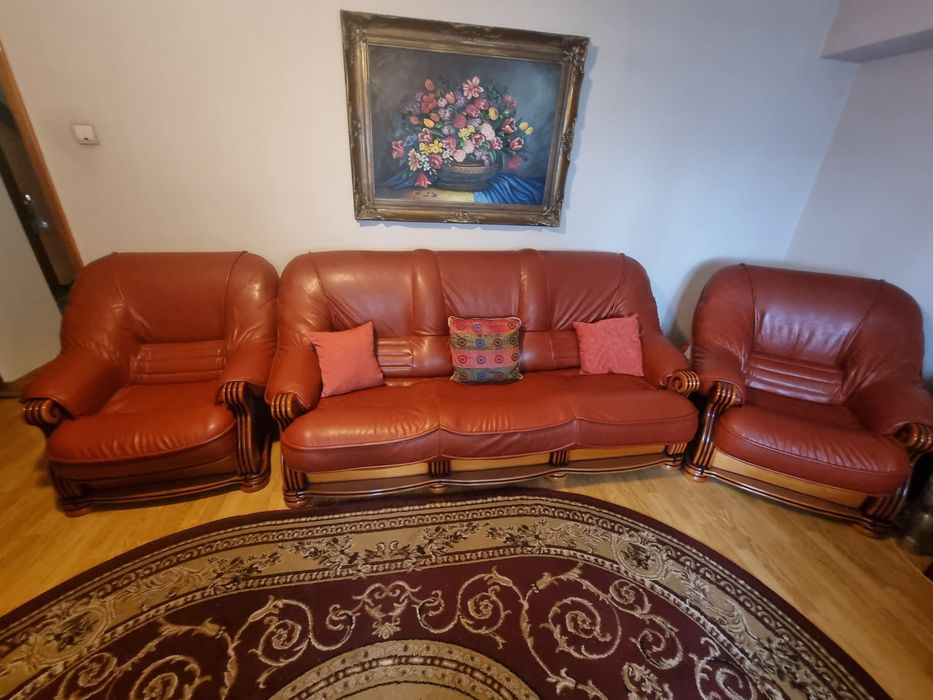 Vând canapea extensibila + 2 fotolii