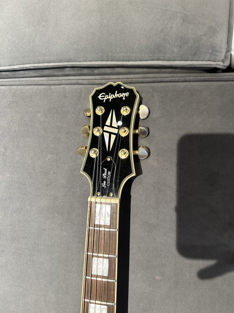 Epiphone Les Paul Custom Alpine White – chitară electrică originală