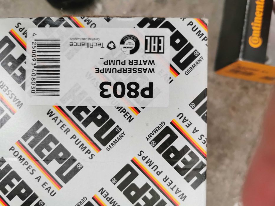 Pompa apa originala Mazda 3 2006 1.6 diesel compatibil HEPU 803