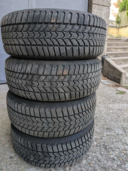 джанти със зимни гуми 16 цола от Honda FR-V