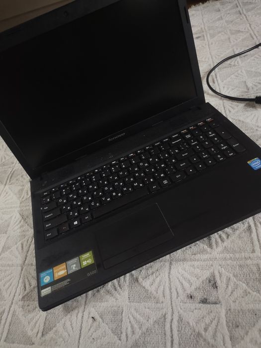 продам ноутбук Lenovo офисный в рабочем состоянии