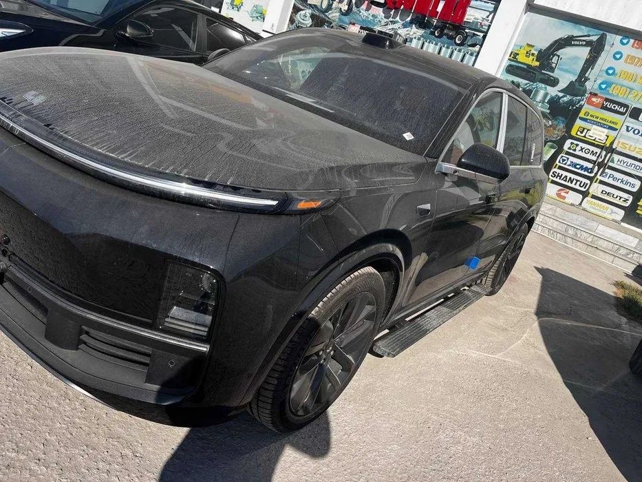 Li Auto 8 Max. 2024 как новый