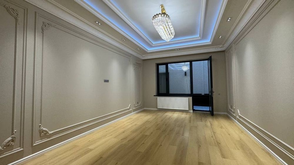 Продается дом 5 комнат, ор-р: ул. Циолковского, 242 м²