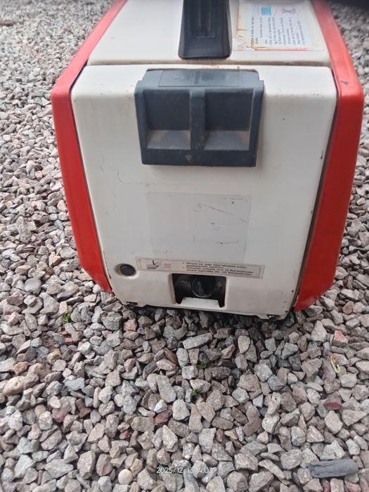 Generator in 4 tinpi
