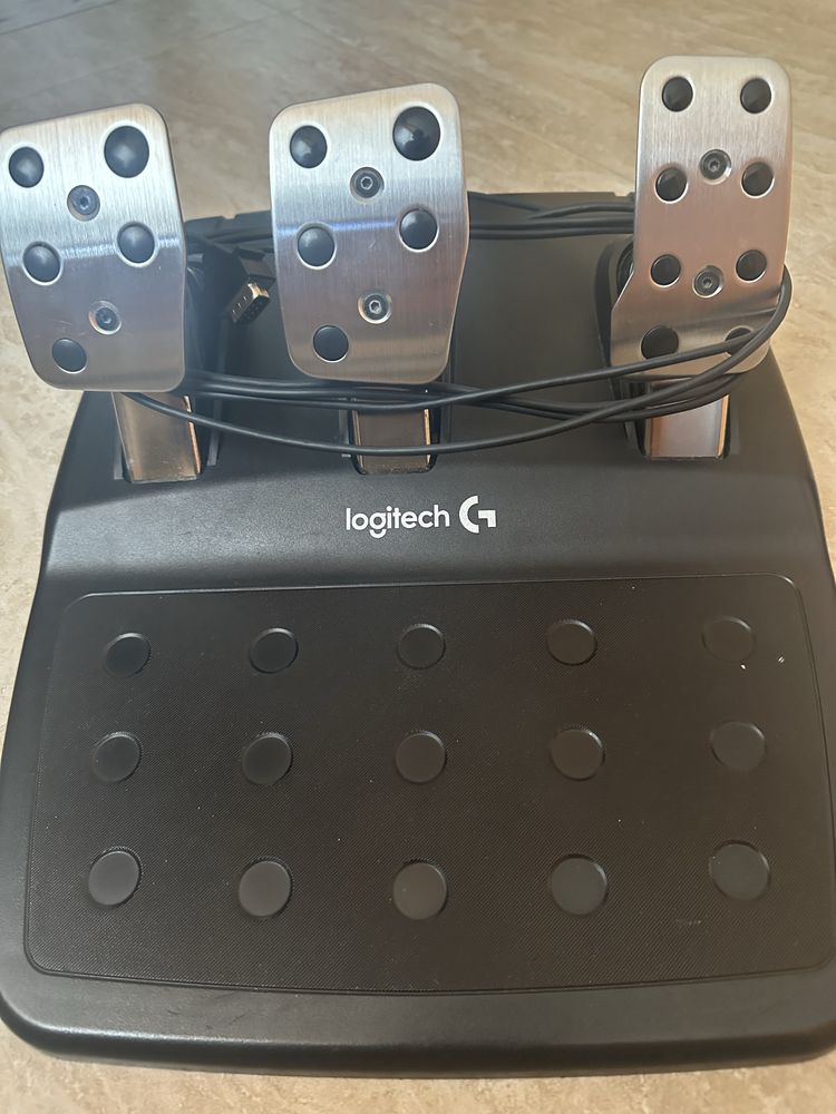 Logitech G29 волан+педали