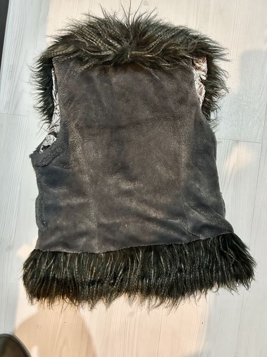 Мек сив елек