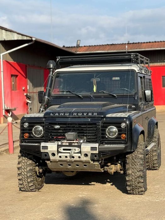 Land Rover Defender Stare bună/baterie nouă/OffRoad/Troliu GRIZZLY/Compresor Autoblocanti
