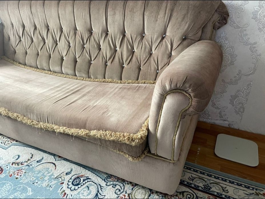 Диван расклодной большой