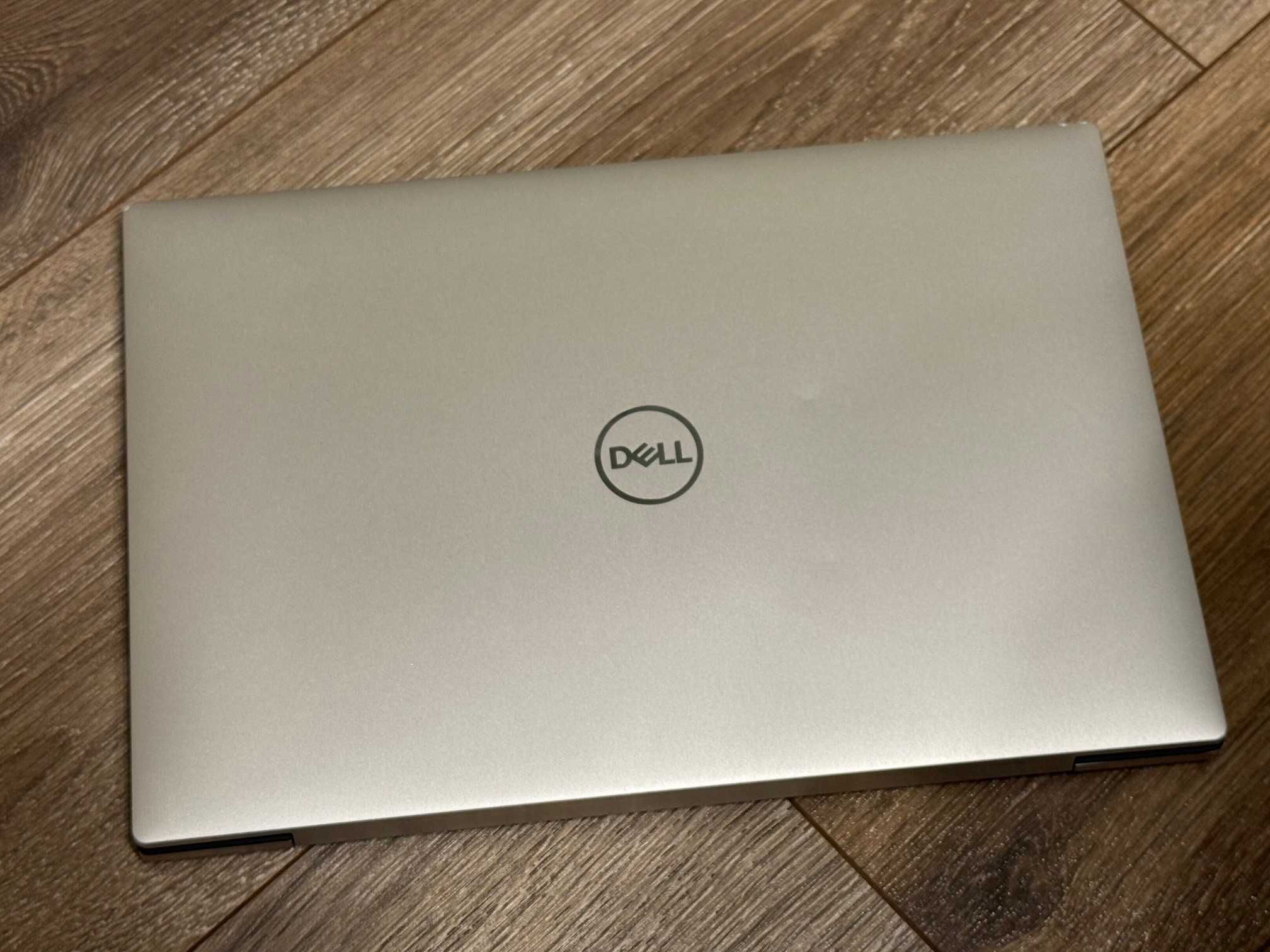 Dell XPS 9310 I5 1135G7/8RAM/512SSD