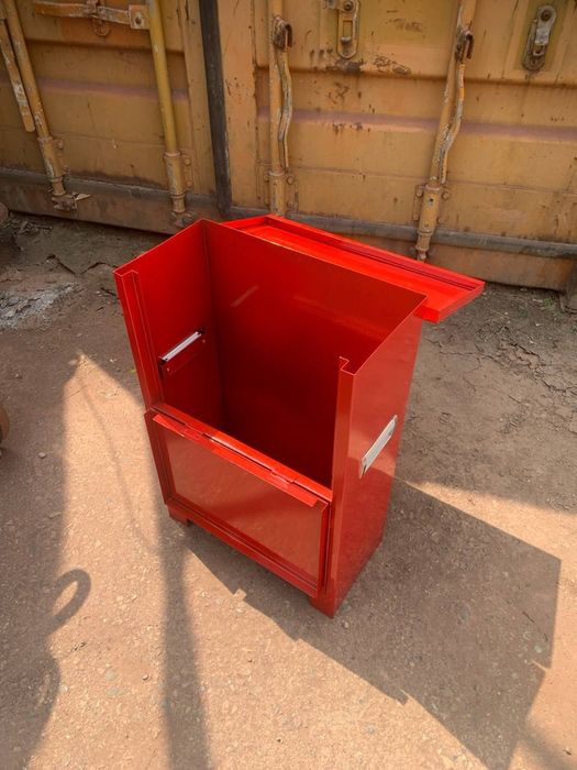 Уличный пожарный щит пост перечеслением