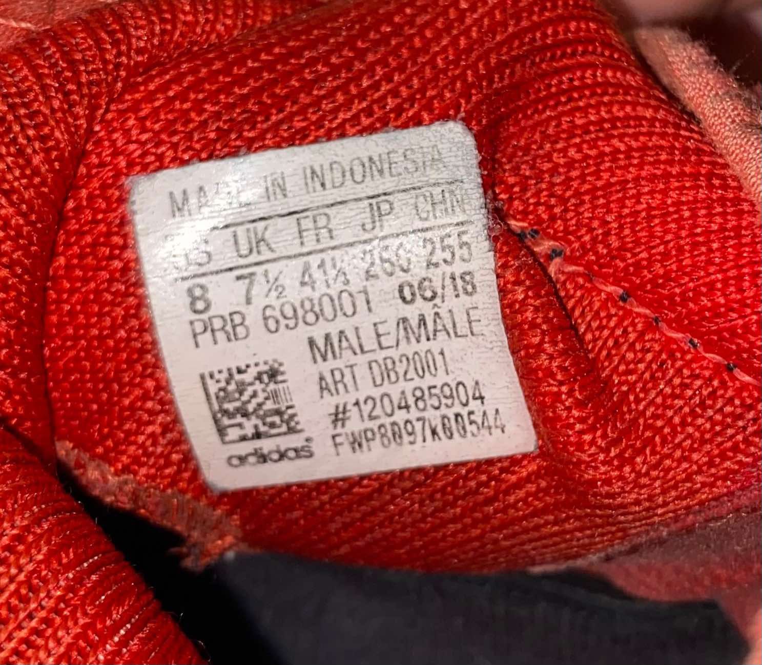 Оригинални бутонки Adidas predator: 41 1/3