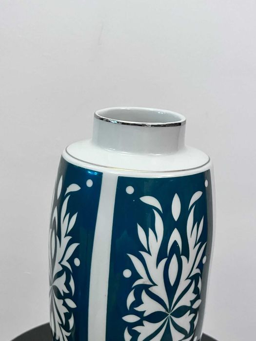 Piesa portelan Spechtsbrunn Germania bibelou bibelouri marcata