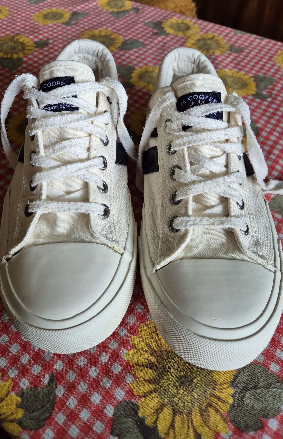Кецове Lee Cooper