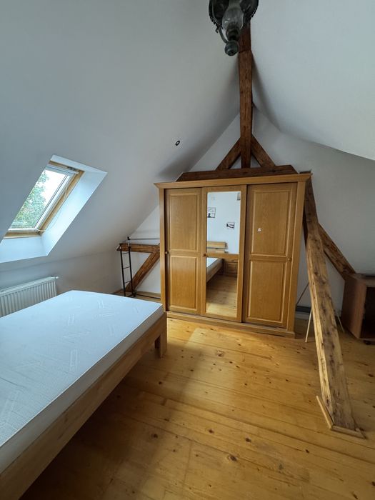 De închiriat direct de la proprietar- Casa spatioasa