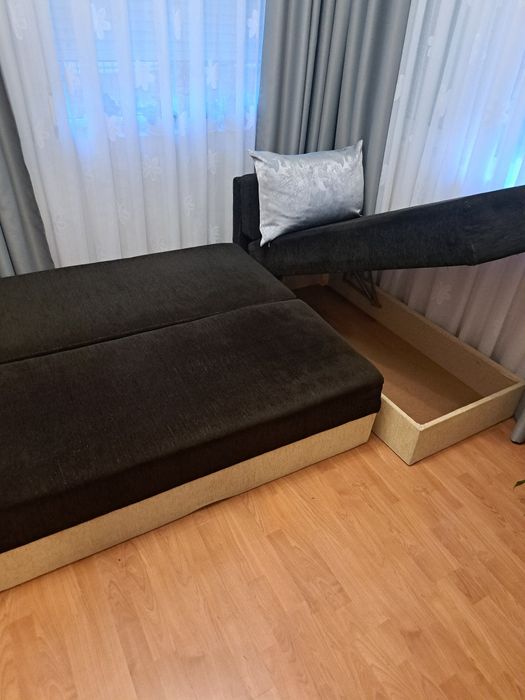Диван с лежанка разтегателен