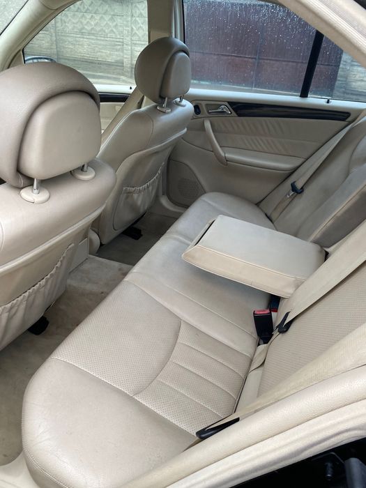 Vand sau schimb Mercedes C200 CDI, 2007