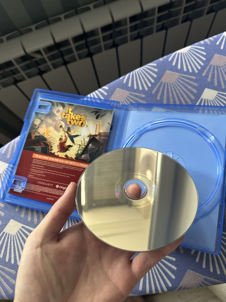 It takes two ps4/ps5