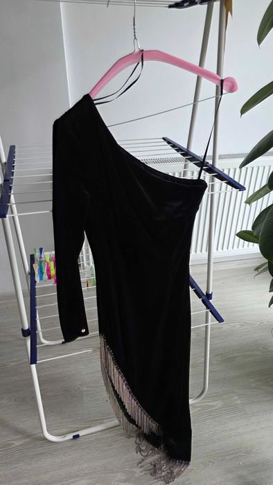 Rochie neagra de catifea Nissa