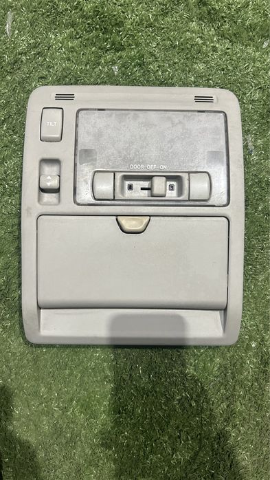 Центральный плафон,люстра Лексус Рх330 Lexus Rx 400H Lexus Rx 350