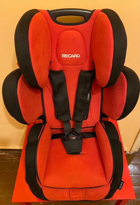 Детско столче за автомобил RECARO Young Sport Hero